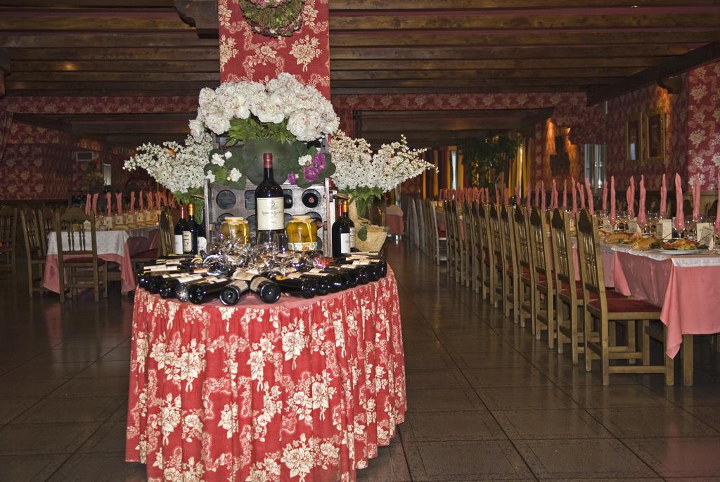 Hotel Presa Riaño Εξωτερικό φωτογραφία