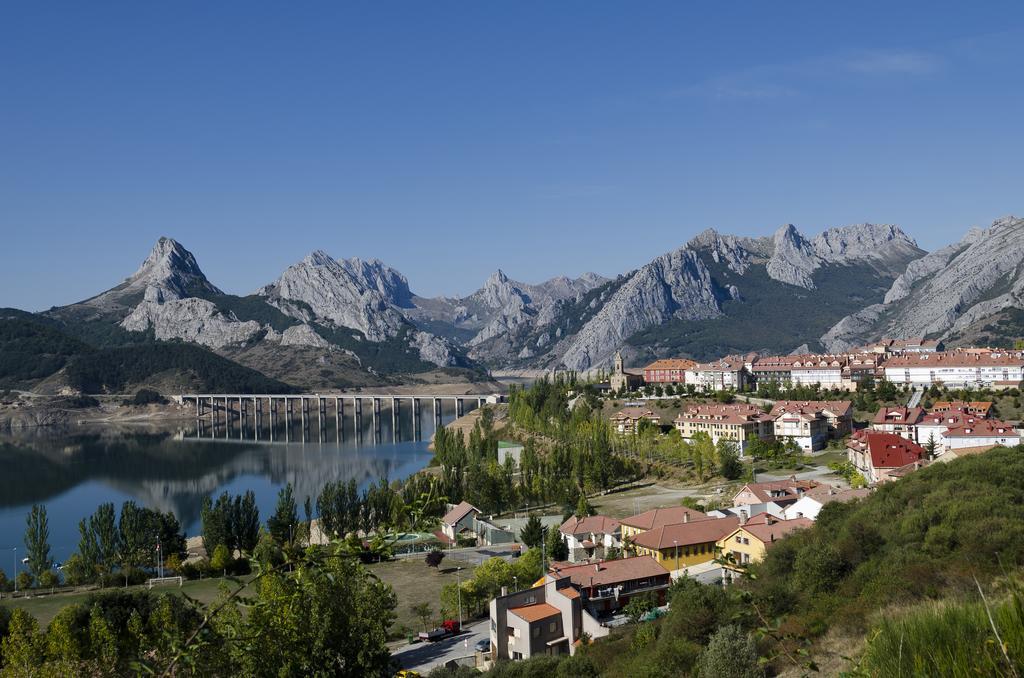Hotel Presa Riaño Εξωτερικό φωτογραφία